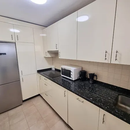 Antillas Ii Front Sea Views Pool * فوينخيرولا