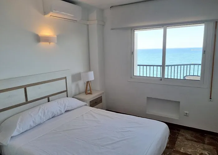 Antillas Ii Front Sea Views Pool * Fuengirola