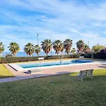 아파트 Antillas Ii Front Sea Views Pool 푸엔히롤라